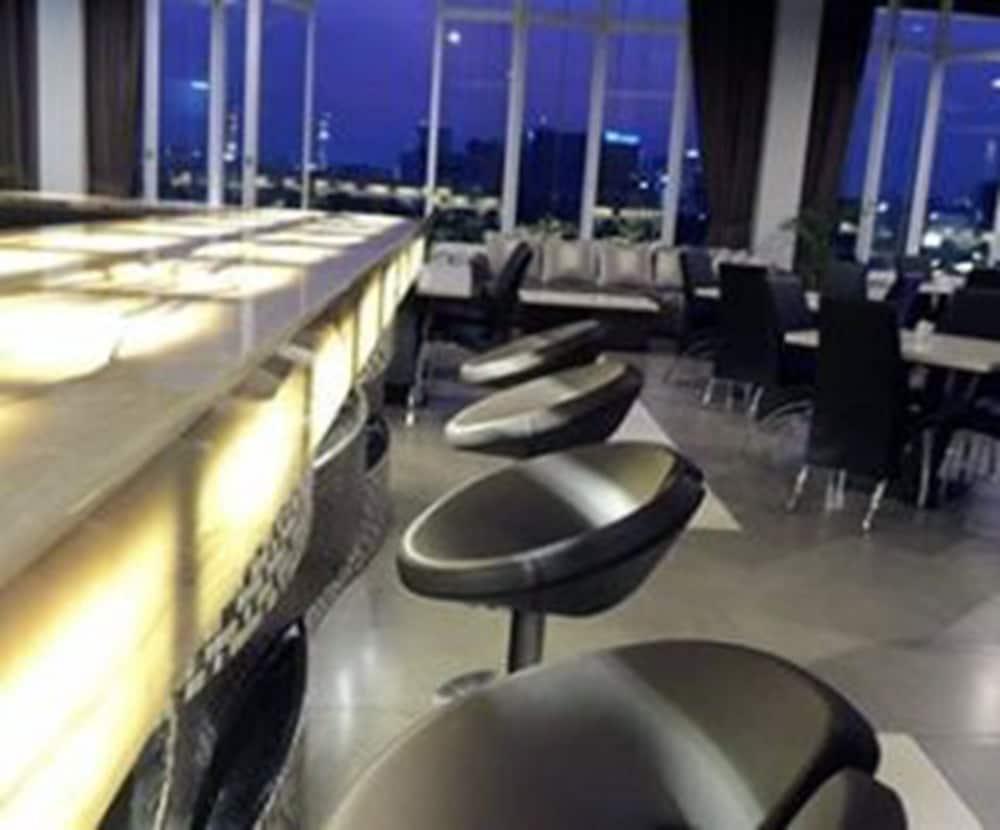 De'Rain Hotel Bandung Exteriör bild